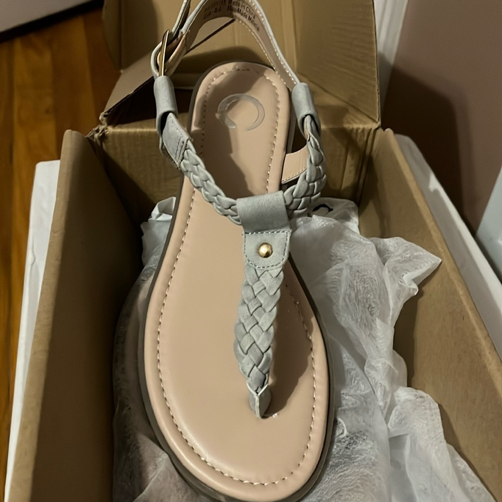 Women gray size 5.5 sandals
